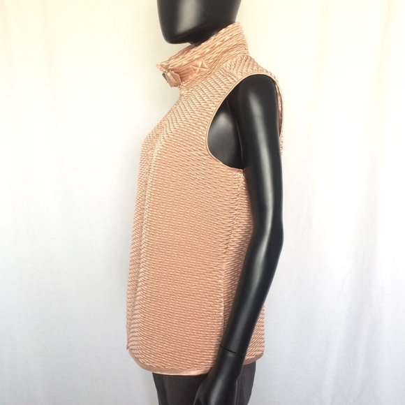 DANA BACHMAN Vintage Designer Rose Quilted Vest - Picture 5 of 17